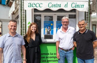 Arrancan las rutas saludables de la Asociación Española Contra el Cáncer de Nerja